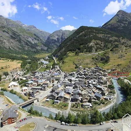 Apartamento With Balcony For 6 People Val Cenis